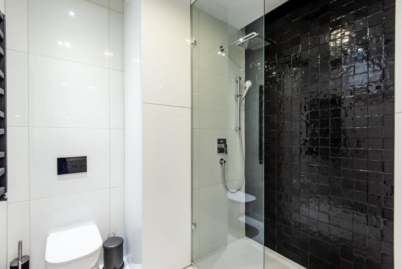 Super-Apartamenty Presidential Suite Poznan Exterior photo